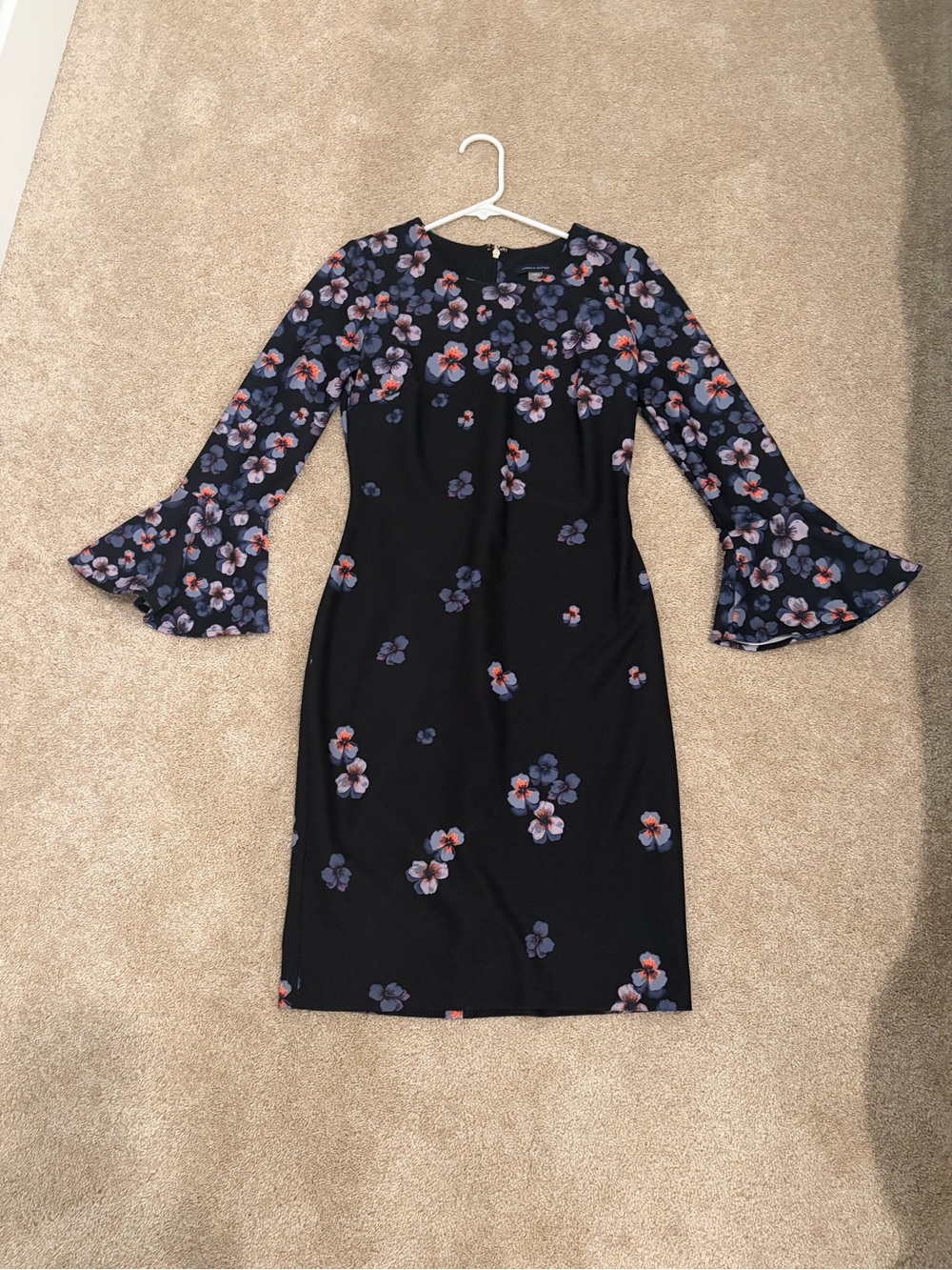 Tommy Hilfiger Black Floral Bell-Sleeve Sheath Dress